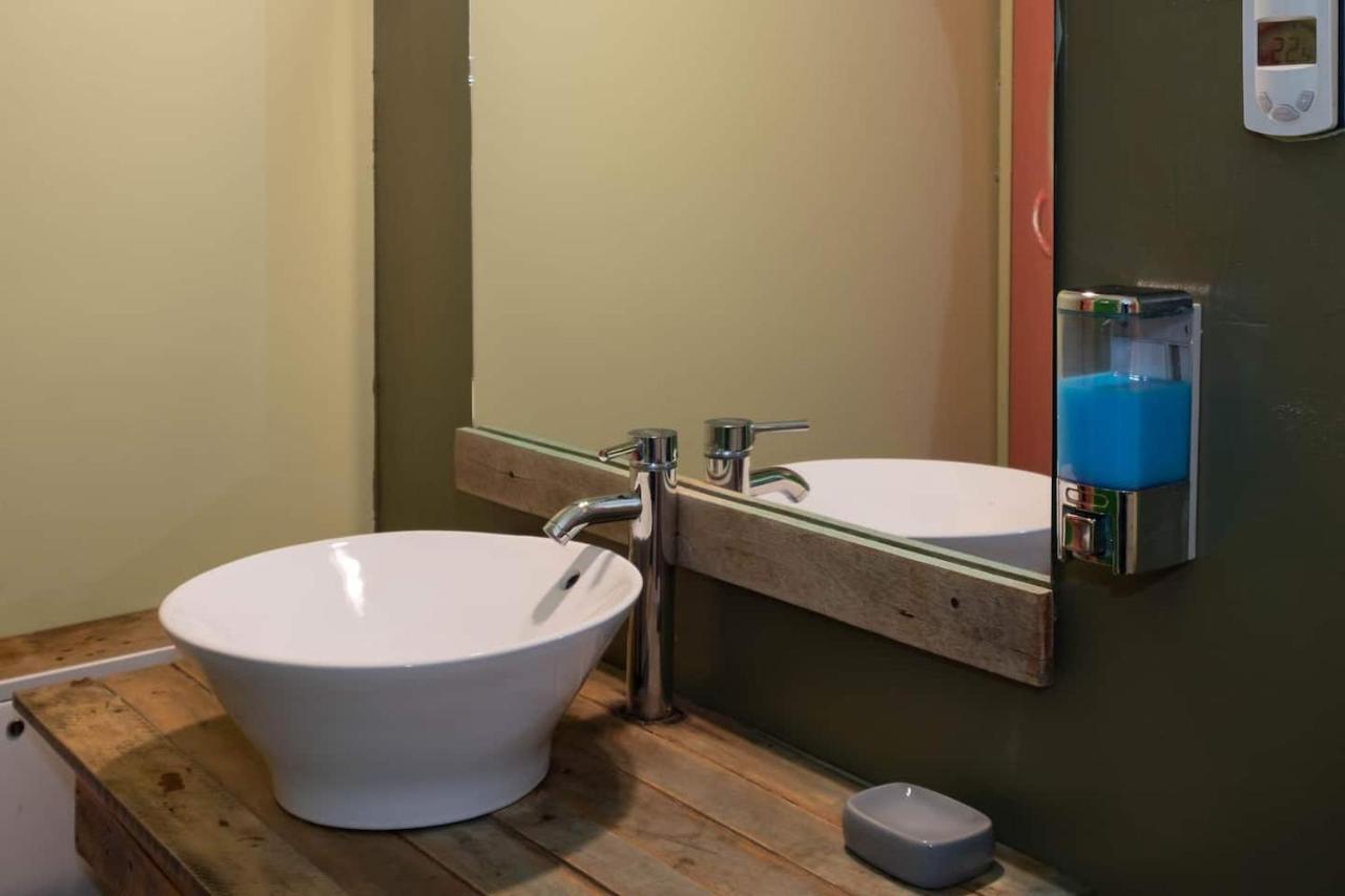Zen Hostel Cluj-Napoca Ngoại thất bức ảnh