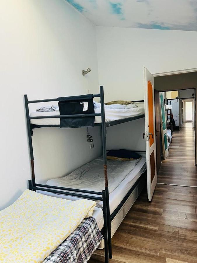 Zen Hostel Cluj-Napoca Ngoại thất bức ảnh