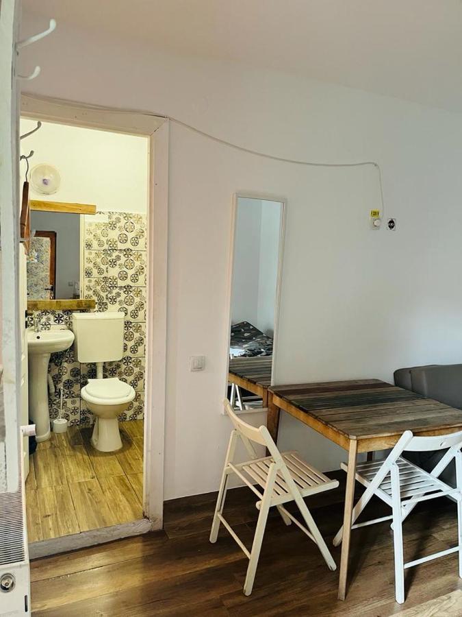 Zen Hostel Cluj-Napoca Ngoại thất bức ảnh