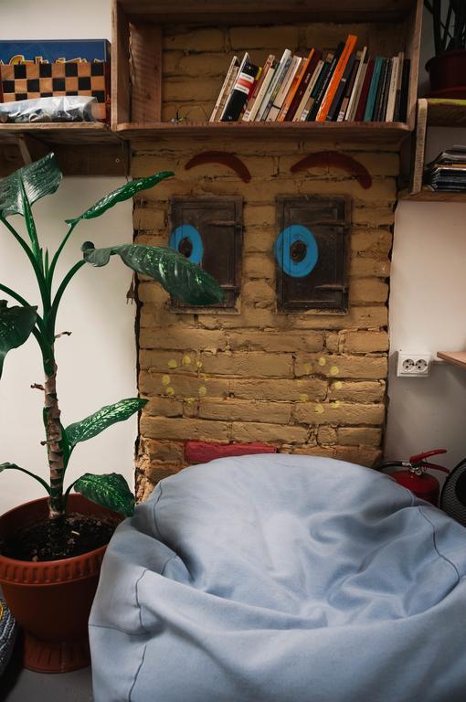 Zen Hostel Cluj-Napoca Ngoại thất bức ảnh