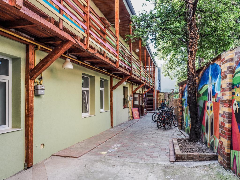 Zen Hostel Cluj-Napoca Ngoại thất bức ảnh