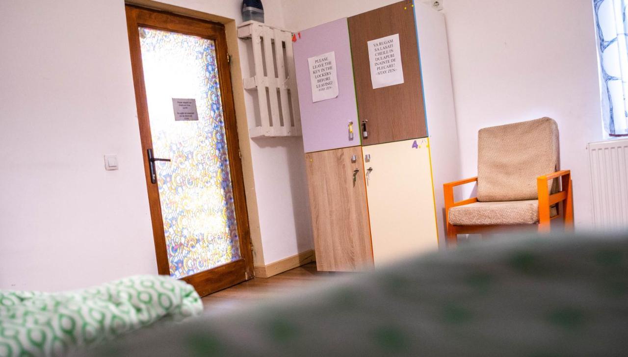Zen Hostel Cluj-Napoca Ngoại thất bức ảnh